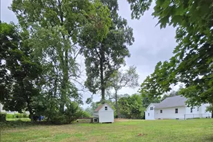 106 Waterworks Rd, Freehold, NJ 07728 - Photo 37