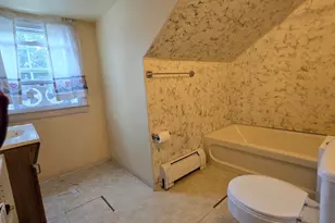 106 Waterworks Rd, Freehold, NJ 07728 - Photo 27