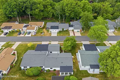 66B Essex Road, Monroe Township, NJ 08831 - Photo 23