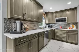 6 Tall Oaks Dr, Hazlet Township, NJ 07730 - Photo 11