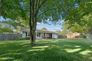 216 Sinclair Ave, Lanoka Harbor, NJ 08734 - Photo 3