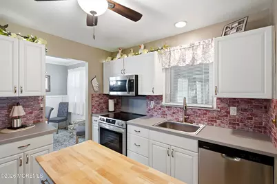 48 Keene Street #72, Whiting, NJ 08759 - Photo 5