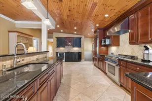 276 Parkview Ter, Lincroft, NJ 07738 - Photo 7