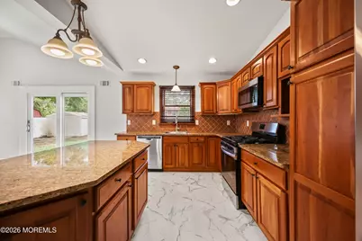18 Fierro Avenue, Matawan, NJ 07747 - Photo 11