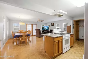 17 Darye Ct, Toms River Township, NJ 08755 - Photo 9