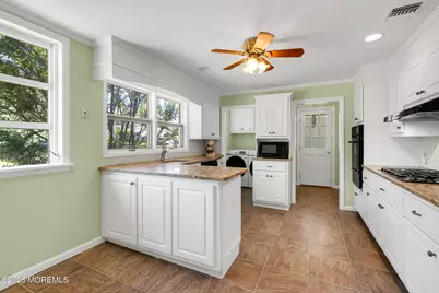 555 Branch Avenue, Little Silver, NJ 07739 - Photo 13