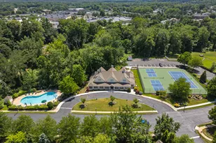 87 Thornbrooke Dr, Shrewsbury, NJ 07702 - Photo 3