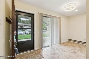 70 Overlook Way, Manalapan Township, NJ 07726 - Photo 9