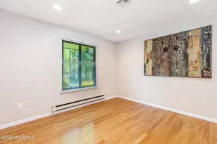 33 Hampton Ct, Red Bank, NJ 07701 - Photo 13
