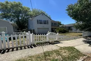 90 Monmouth Ave, Middletown, NJ 07748 - Photo 1