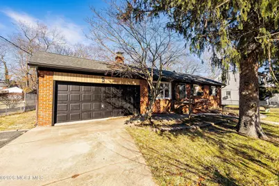 215 Sunset Lane, Howell Township, NJ 07731 - Photo 3