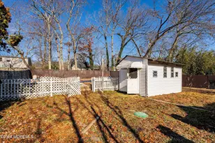 215 Sunset Ln, Howell Township, NJ 07731 - Photo 25