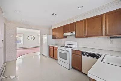24 Merrilee Lane, Toms River Township, NJ 08757 - Photo 11