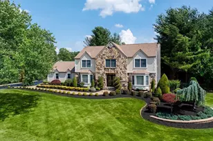 6 Wood Hollow Dr, Holmdel, NJ 07733 - Photo 3