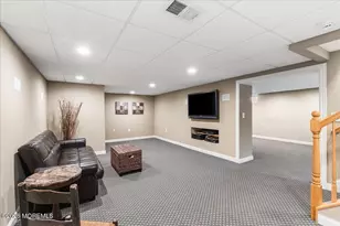 6 Wood Hollow Dr, Holmdel, NJ 07733 - Photo 31
