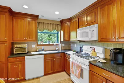 27 Sefton Circle, Piscataway Township, NJ 08854 - Photo 11