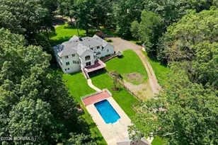 27 Westgate Ct, Colts Neck Township, NJ 07722 - Photo 3