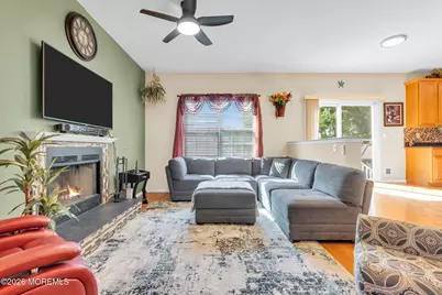 34 Biondi Avenue, Laurence Harbor, NJ 07721 - Photo 17