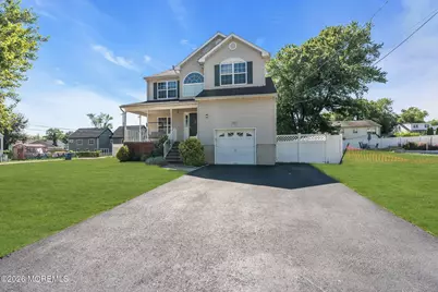 34 Biondi Avenue, Laurence Harbor, NJ 07721 - Photo 5