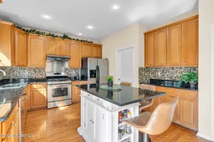 34 Biondi Ave, Laurence Harbor, NJ 07721 - Photo 25