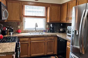 1904 Cherryvale Ct, Toms River Township, NJ 08755 - Photo 9