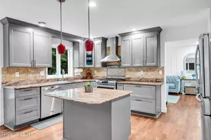 54 Winding Brook Dr, Matawan, NJ 07747 - Photo 17