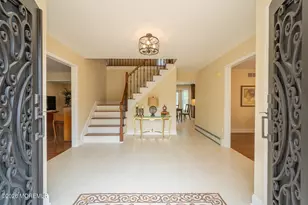 18 Carrie Dr, Marlboro Township, NJ 07746 - Photo 3