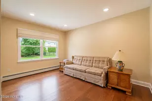 18 Carrie Dr, Marlboro Township, NJ 07746 - Photo 19
