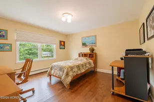 18 Carrie Dr, Marlboro Township, NJ 07746 - Photo 27