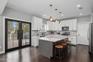 27 Goshawk Ct, Morganville, NJ 07751 - Photo 15