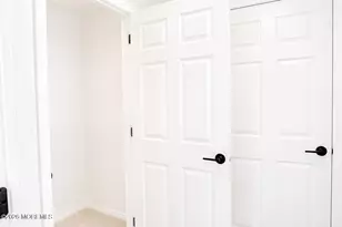 27 Goshawk Ct, Morganville, NJ 07751 - Photo 49