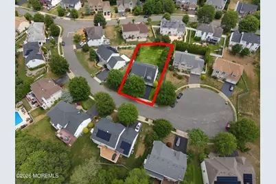 27 Goshawk Court, Morganville, NJ 07751 - Photo 9