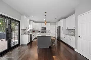 27 Goshawk Ct, Morganville, NJ 07751 - Photo 21