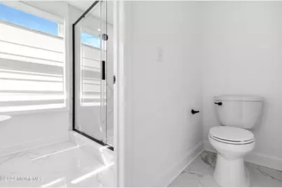345 Meinzer Street, Aberdeen Township, NJ 07721 - Photo 23