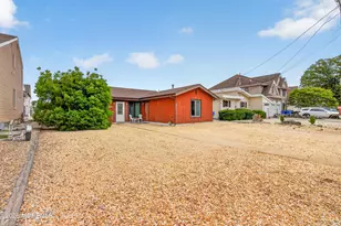 10 Bahia Ct, Brick, NJ 08723 - Photo 35