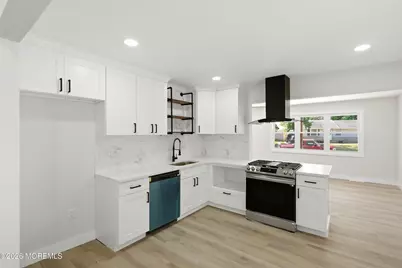 504 Kadlubeck Way, Little Egg Harbor, NJ 08087 - Photo 5