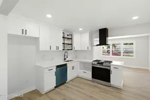 504 Kadlubeck Way, Little Egg Harbor, NJ 08087 - Photo 5