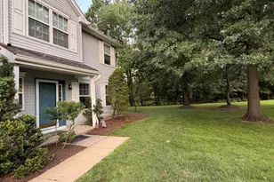 422 Indigo Ct, Morganville, NJ 07751 - Photo 19
