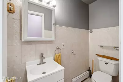 444 W Lookout Avenue, Hackensack, NJ 07601 - Photo 19
