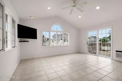 308 New Jersey Avenue, Point Pleasant Beach, NJ 08742 - Photo 11