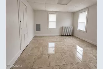 207 Howard Street #2, Millville, NJ 08332 - Photo 3