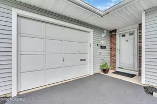 81 Blake Cir, Brick, NJ 08724 - Photo 25
