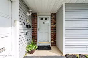 81 Blake Cir, Brick, NJ 08724 - Photo 3