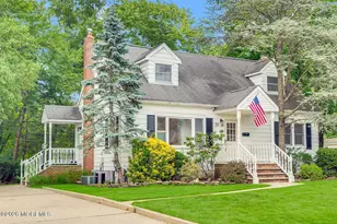 21 Park Ave, Hazlet Township, NJ 07730 - Photo 43