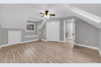 21 Park Avenue, Hazlet Township, NJ 07730 - Photo 33