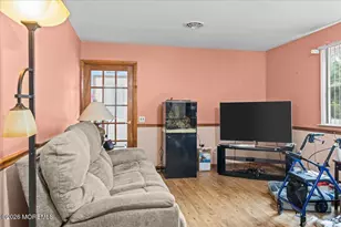 19A Maplewood Dr, Whiting, NJ 08759 - Photo 7