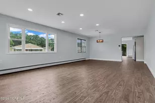 2 Ashcroft Ln, Toms River Township, NJ 08757 - Photo 5