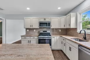 2 Ashcroft Ln, Toms River Township, NJ 08757 - Photo 13