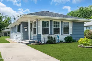 27 Anguilla Ln, Toms River Township, NJ 08757 - Photo 1