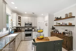 2085 Overbrook Dr, Wall Township, NJ 07719 - Photo 15